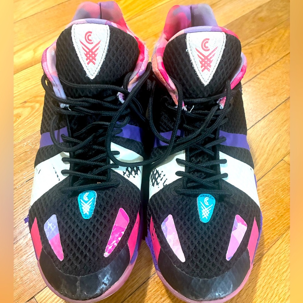 Crossover Culture Mens basketball Shoes Sneakers ANTIDOTE US 12